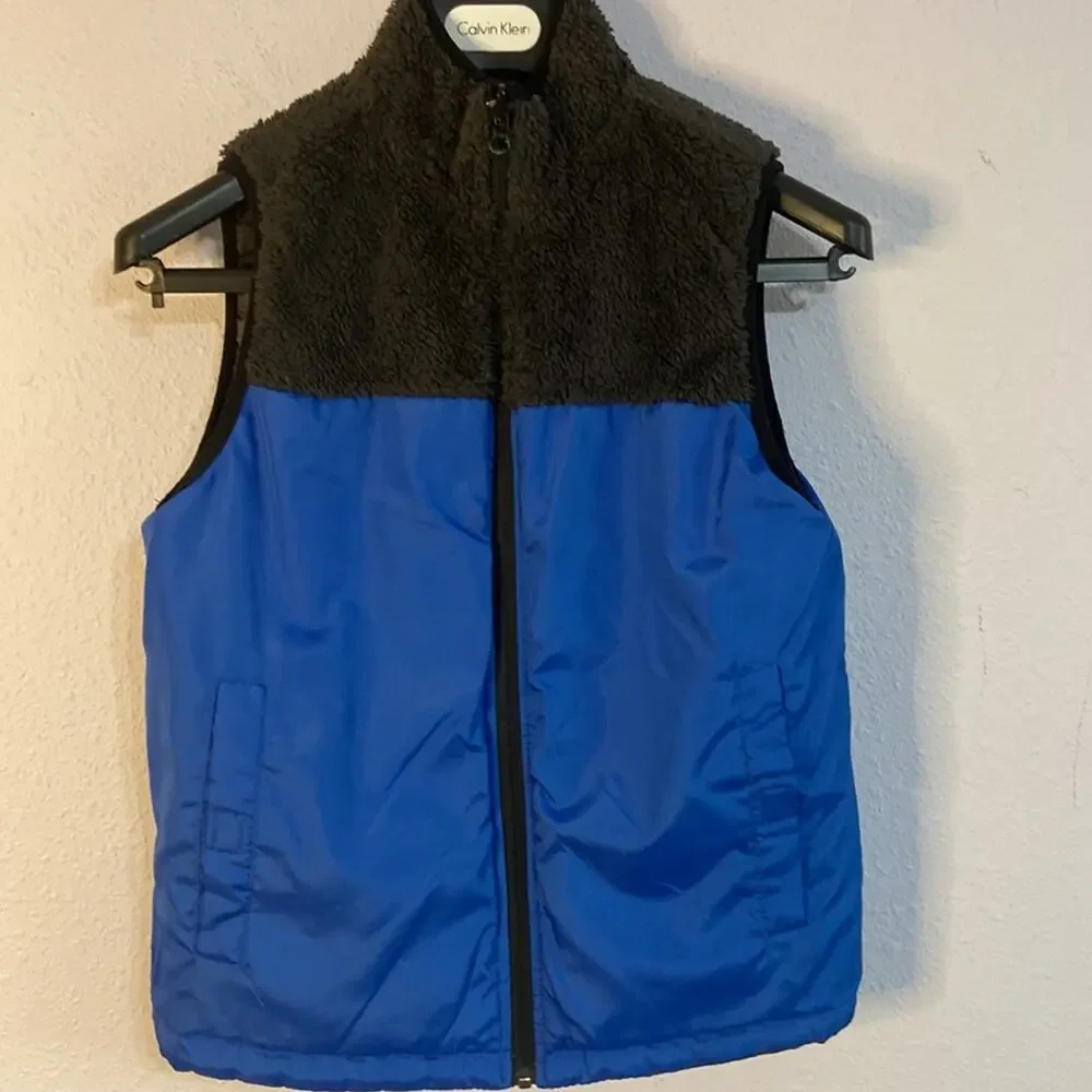 Buffalo David Bitton Youth Black/Gray Camo Reversible Vest Size 14-16